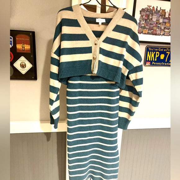Mable Cream and Teal Cropped Cardigan Tank Dress Set Size Medium - Picture 4 of 5